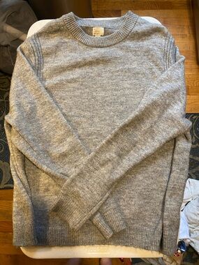 a new day Light Heather Gray Women’s Crewneck Sweater